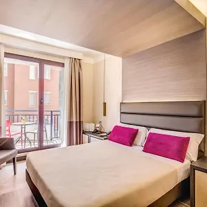 https://warmthotel.it-romehotels.com