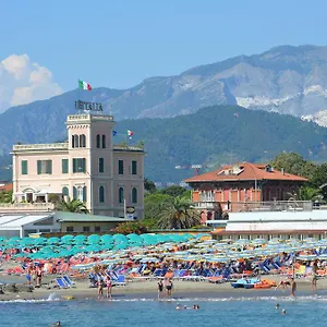 Hotel Italia ***
